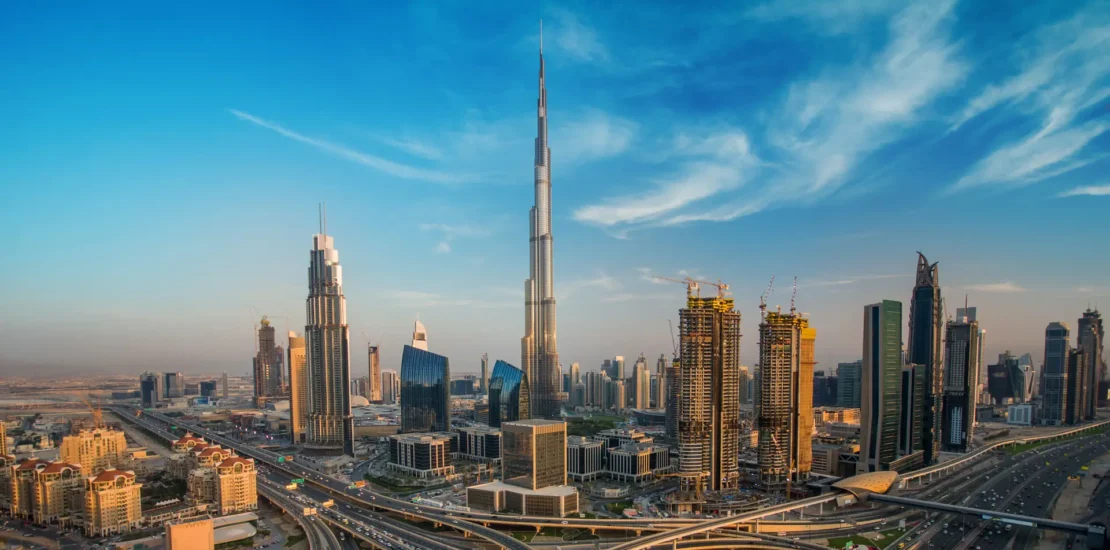 dubai-skyline-with-beautiful-city dubai-skyline-with-beautiful-city